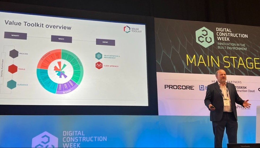 Dr Robert on the main stage at Digital Construction Week